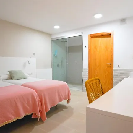 Oceanside Luxury Loft - Fast Wi-fi - Workstations 코라레호