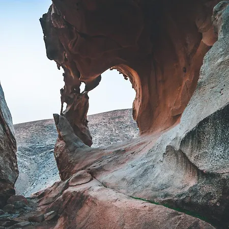 Oceanside Luxury Loft - Fast Wi-fi - Workstations *